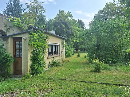 Location studio indépendant dans jardin
