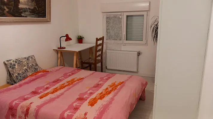 Orleans St Marceau :Famille accueil contre services gratuits (garde bébé, ménage, jardinage)