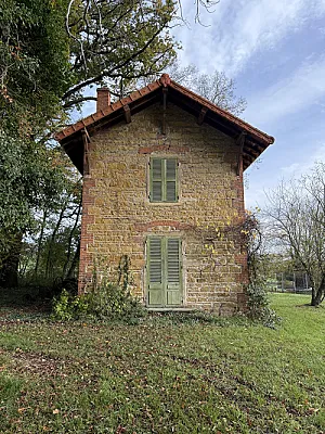 Recherche couple gardiens pour maison de campagne dans la Loire