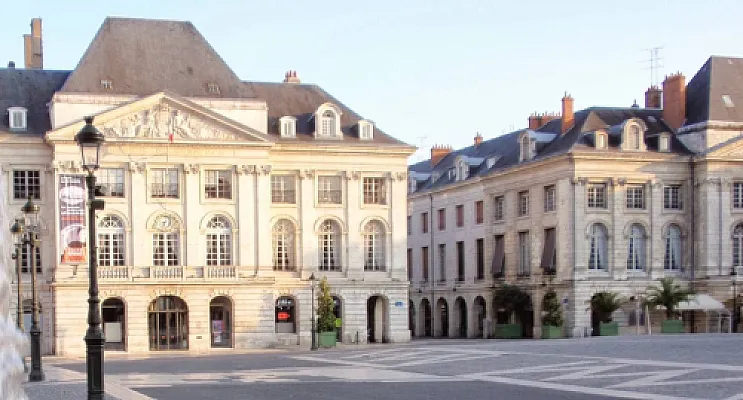 Propose gite et couvert contre bons soins personne âgée 