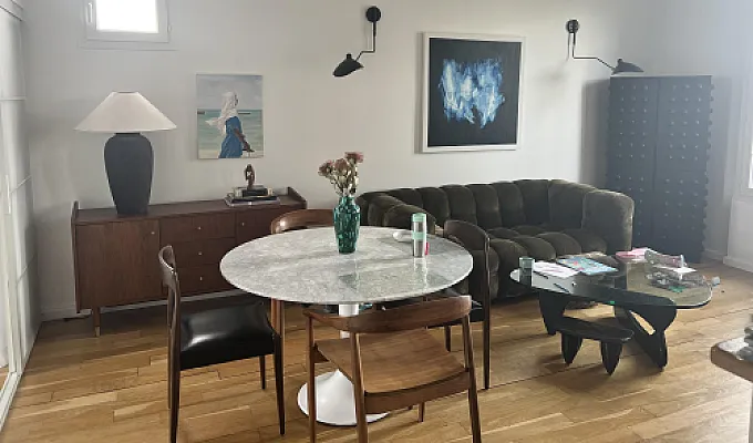 Chambre meublée contre sorties d’école et baby-sitting ponctuel