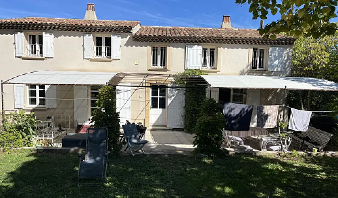 Cohabitation solidaire Senior - Grande villa en Provence (Aubagne)