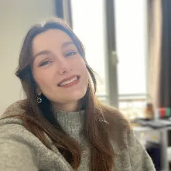 Juline V.
