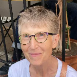 Marie R.