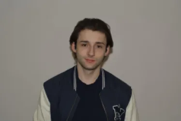 Axel R.