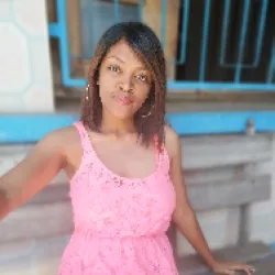 Viviane  M.