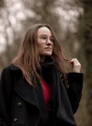 Elisa G.