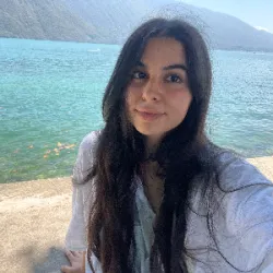Imane K.