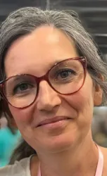 Elisabeth L.