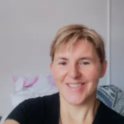 Christelle B.