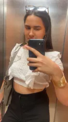 Julia D.