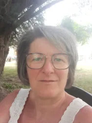 Sandrine L.