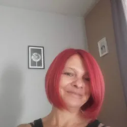 Nadia  S.