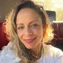 Noëlle Alexandra R.