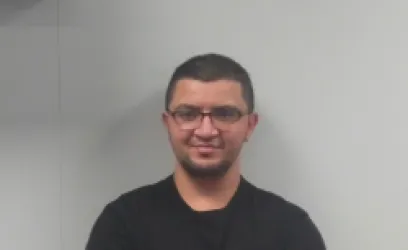 Mehdi E.