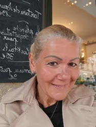 Sandrine  C.