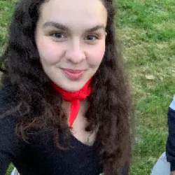 Eléonore  R.
