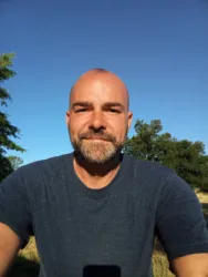 Julien B.
