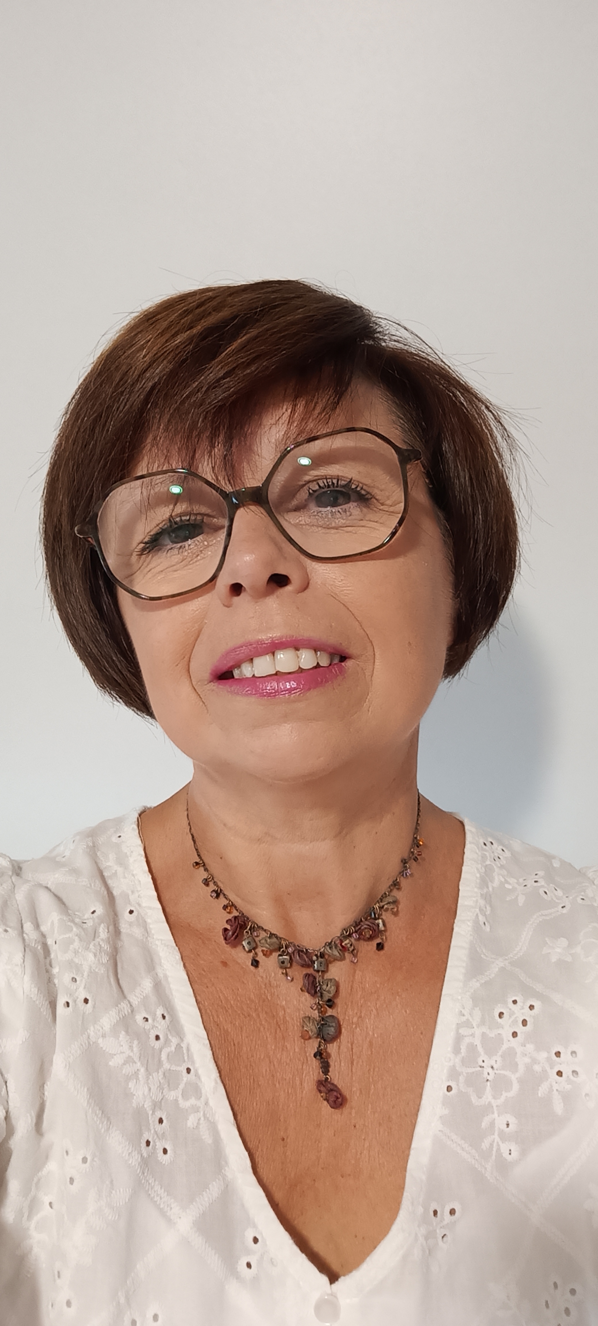 Christine F.