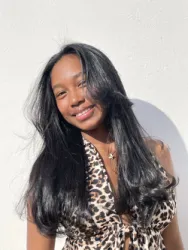 Manuellah R.