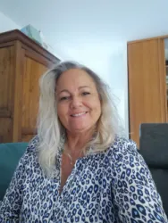 Dorine C.