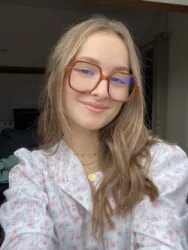 Elea S.
