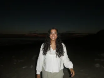 Elya D.
