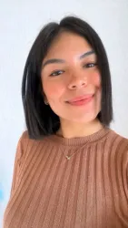 Elisa D.