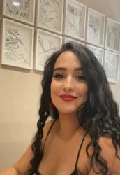 Aicha M.