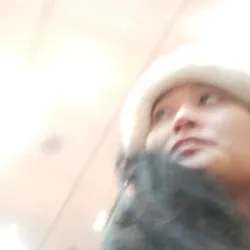 Vivi S.