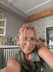 Sandrine P.