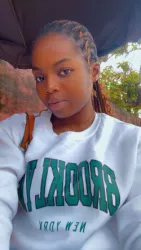 Christelle  Y.