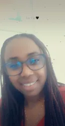 Gaelle  E.