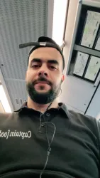 Zakaria  B.