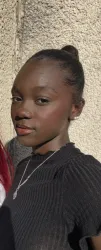 Izi H.