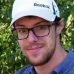 Alexandro L.