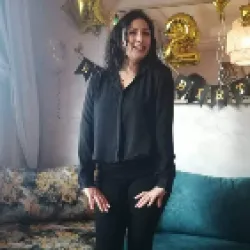 Loubna Z.