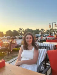 Büşra �.