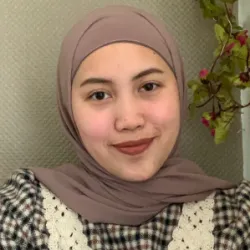 Devina M.