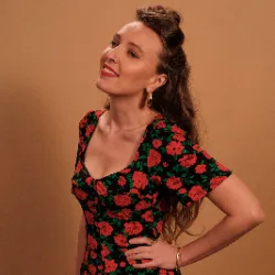 Julia P.