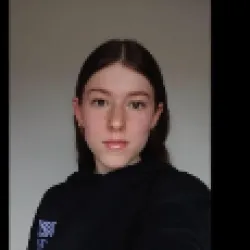 Yaelle C.