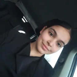 Yasmine M.