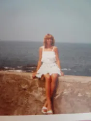 Christine F.