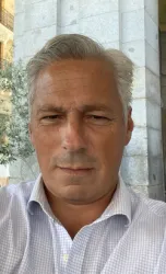 Thierry B.