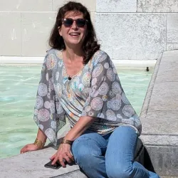 Claire S.
