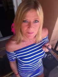 Nathalie S.