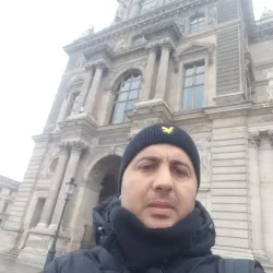MOKHTAR B.