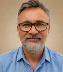 Stéphane L.