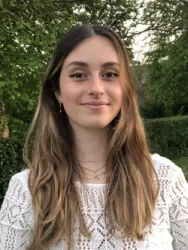 Andréa M.
