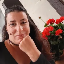 Khalida  B.